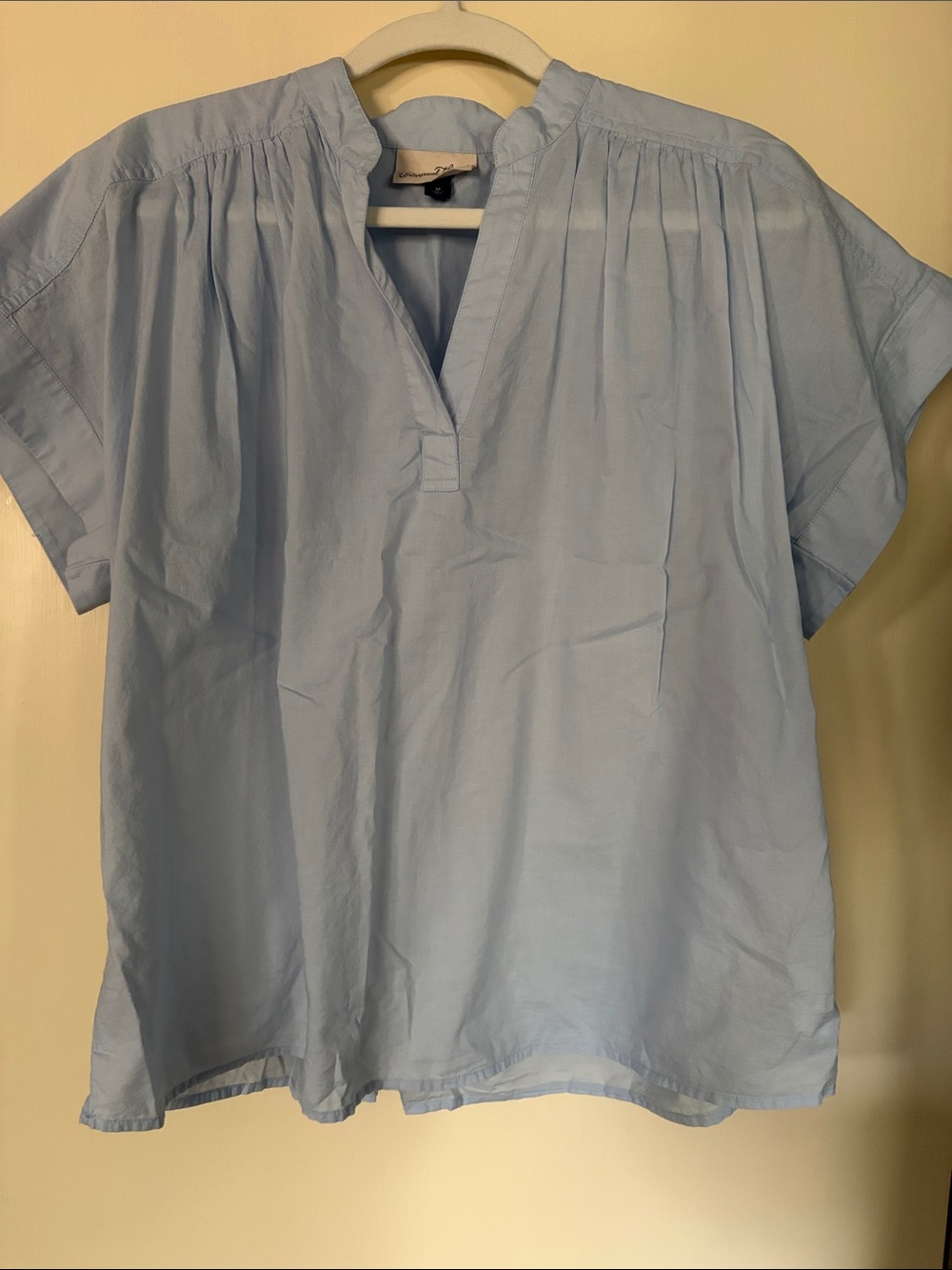 Universal Thread Light Blue Short Sleeve Split-Neck Blouse 100% cotton